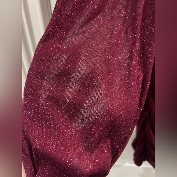 Never worn with tags! Windsor Glitter Mini Dress - Picture 4 of 7